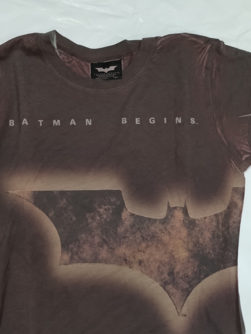 Vtg '05 Batman Begins Movie Promo T-Shirt XS Maeve Nwot - Picture 7 of 7